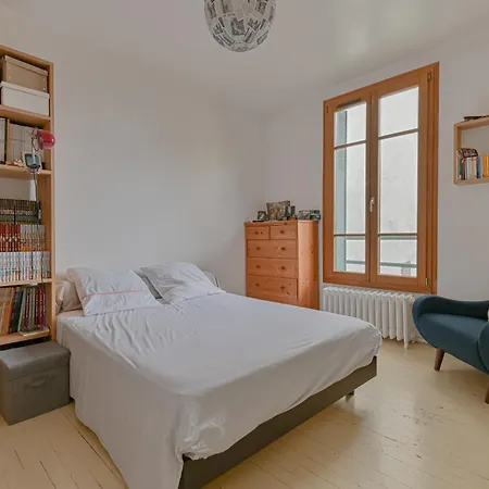 Holiday home Charmante Maison De Proche Metro Et A 15 Minutes Du Centre De Paris Montreuil (Seine-Saint-Denis)
