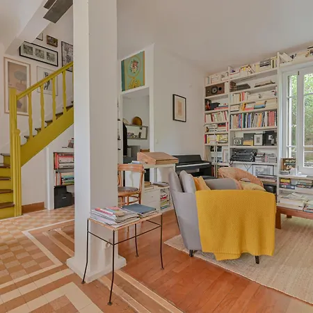 Charmante Maison De Proche Metro Et A 15 Minutes Du Centre De Paris Holiday home *